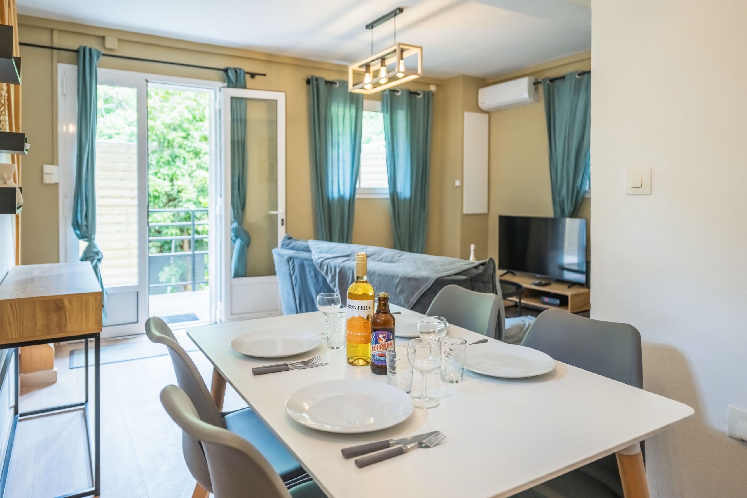 Le Cosy Pearl - Wiskeys